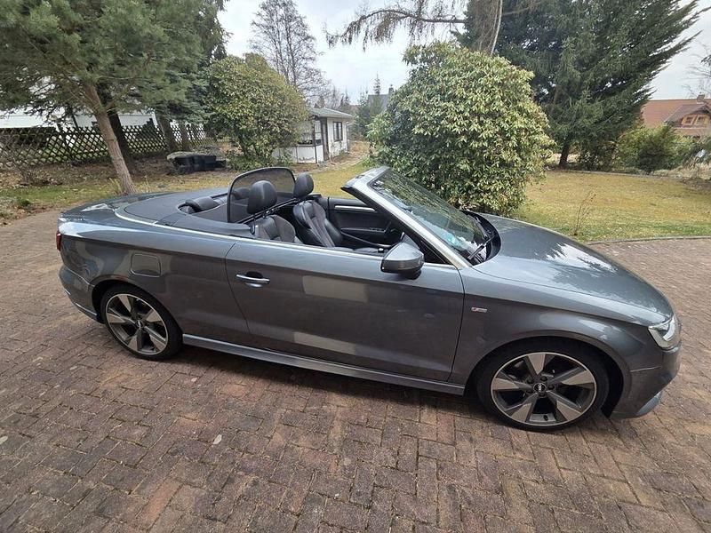 Gebraucht Audi A3 Cabriolet Ambiente 150 PS (110 kW) 2017 Grau Cabrio