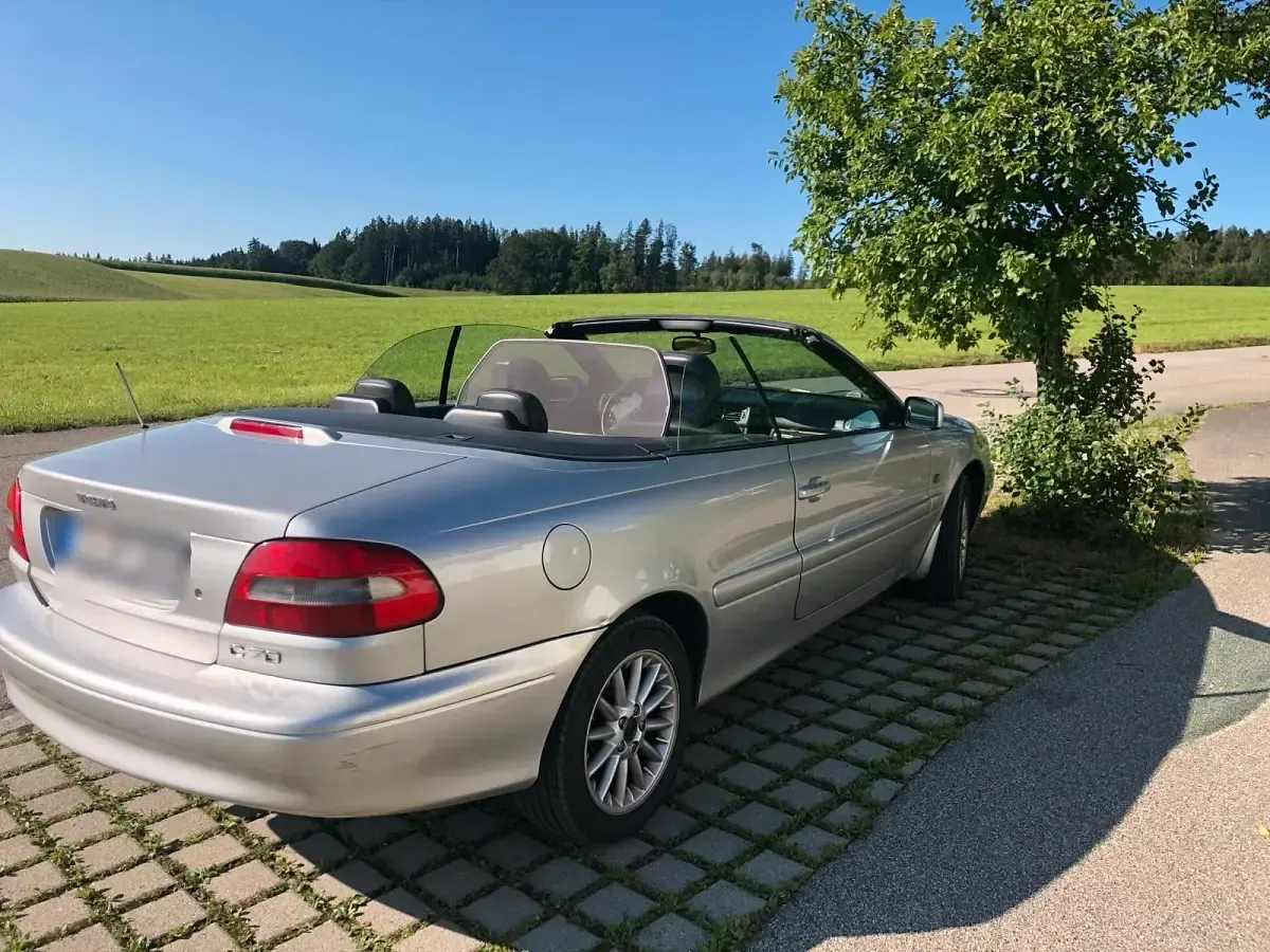 Gebraucht Volvo C70 163 PS (119 kW) 2001 Silber Cabrio