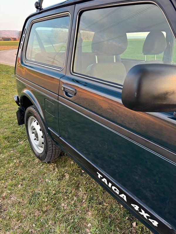 Gebraucht Lada Taiga 83 PS (61 kW) 2018 SUV