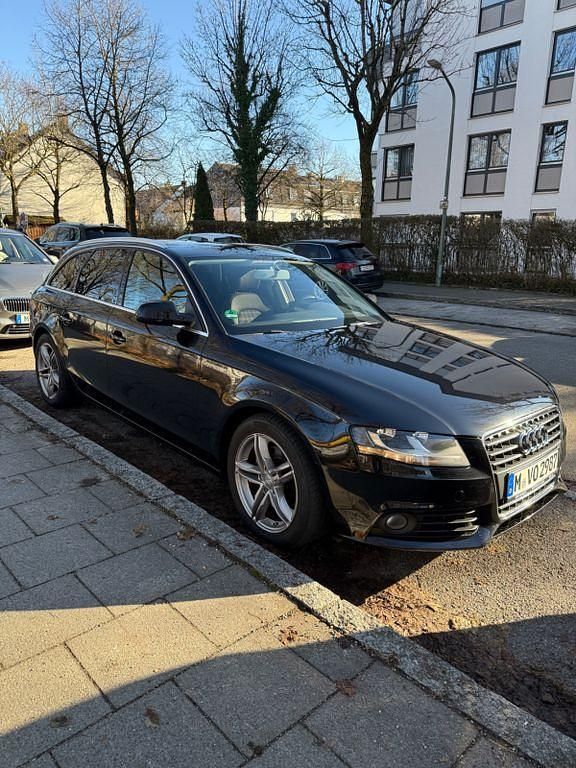 Gebraucht Audi A4 Attraction 160 PS (117 kW) 2009 Schwarz Kombi