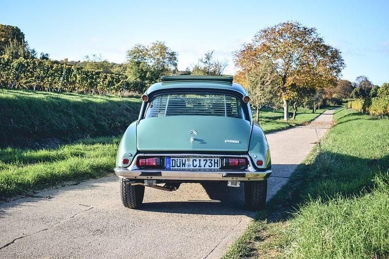 Gebraucht Citroën DS 140 PS (102 kW) 1973 Grün Limousine