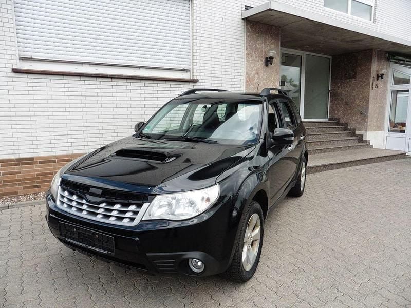 Gebraucht Subaru Forester Exclusive+ 147 PS (108 kW) 2013 Schwarz SUV