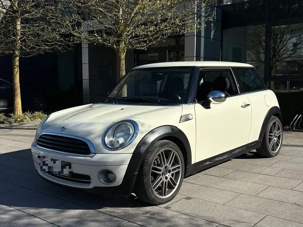 Brugt Mini ONE 95 HK (69 kW) 2008 Beige Hatchback
