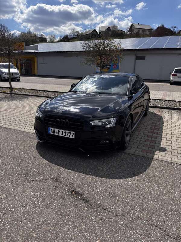 Schwarz Gebraucht 2014 Audi A5 Sportback S-Line Limousine | 15.000 € (Superpreis) - Bild 1/4