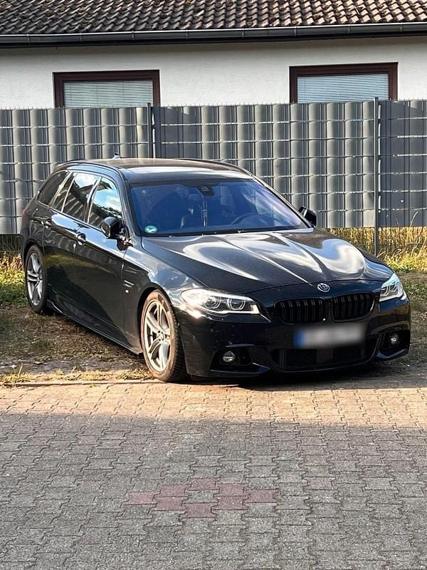 Schwarz Gebraucht 2014 BMW 535 Kombi | 11.999 € (Fairer Preis) - Bild 1/4
