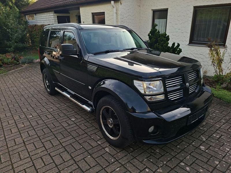 Schwarz Gebraucht 2007 Dodge Nitro SUV | 10.900 € (Etwas zu teuer) - Bild 1/4