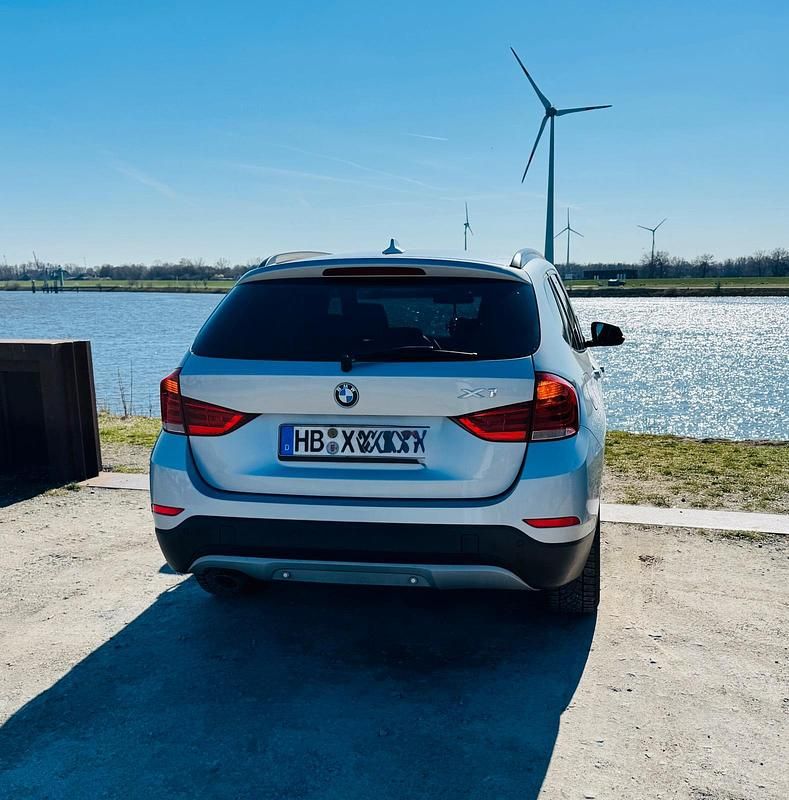 Gebraucht BMW X1 145 PS (106 kW) 2013 Silber SUV