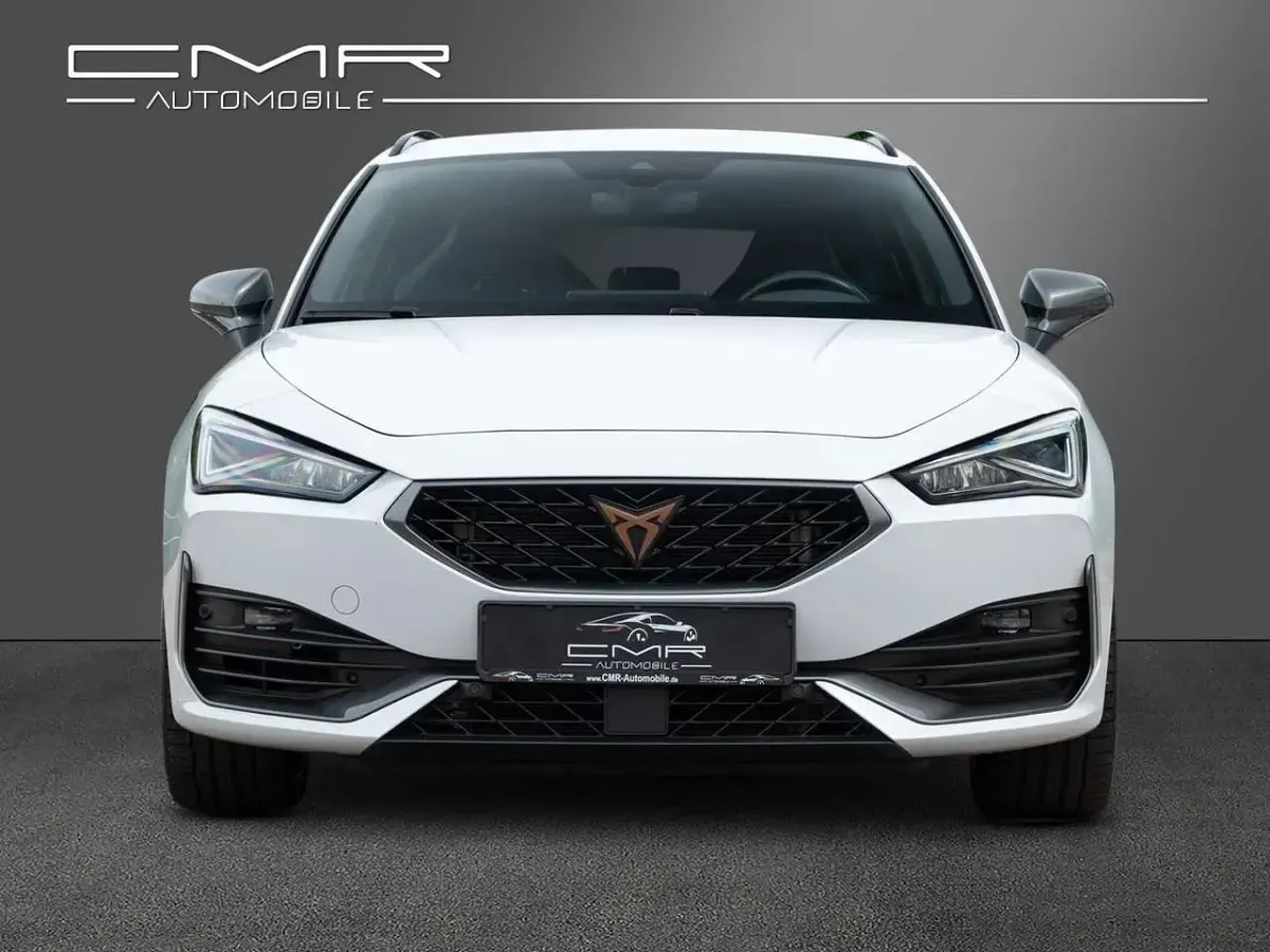 Gebraucht Cupra Leon VZ 310 PS (228 kW) 2024 "nevada" weiss Kombi