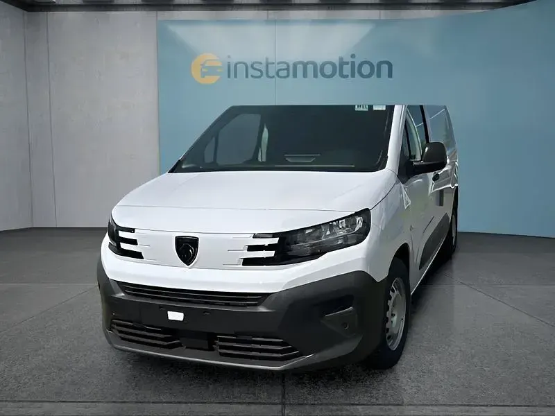 Gebraucht Peugeot Partner 102 PS (75 kW) 2025 Weiß Van / Kleinbus