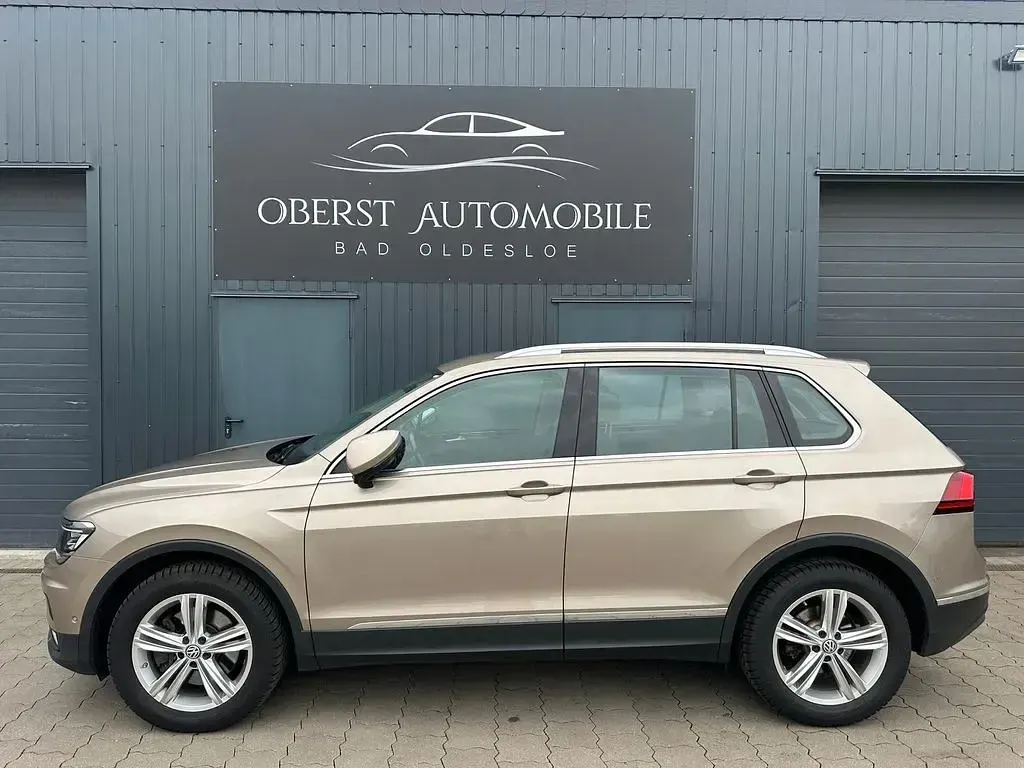 Gebraucht VW Tiguan Highline 179 PS (131 kW) 2017 Beige SUV