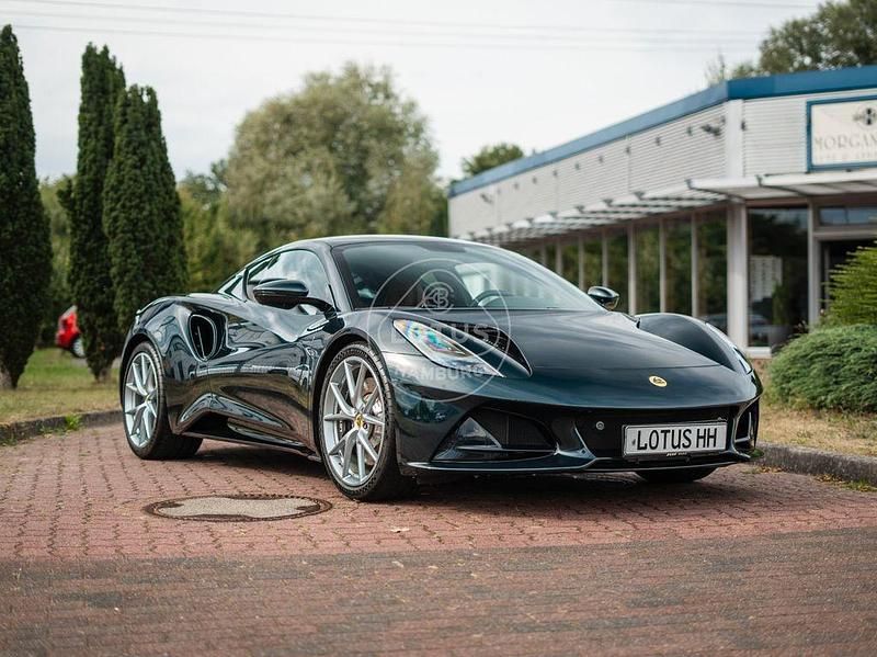 Gebraucht Lotus Emira 405 PS (297 kW) 2025 Dark verdant green Coupé