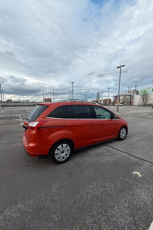 Gebraucht Ford C-MAX 150 PS (110 kW) 2011 Orange Van / Kleinbus