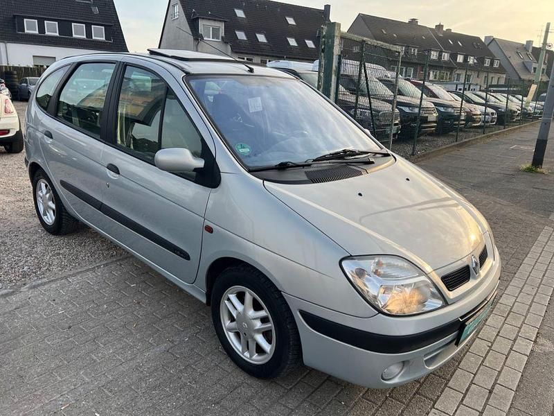Gebraucht Renault Scénic Dynamique 107 PS (78 kW) 2001 Grau Van / Kleinbus