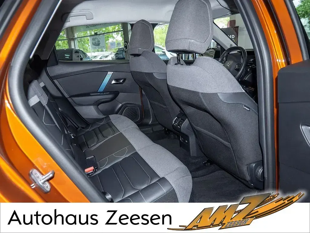 Gebraucht Citroën e-C4 Shine 100 kW (136 PS) 2022 Other Limousine