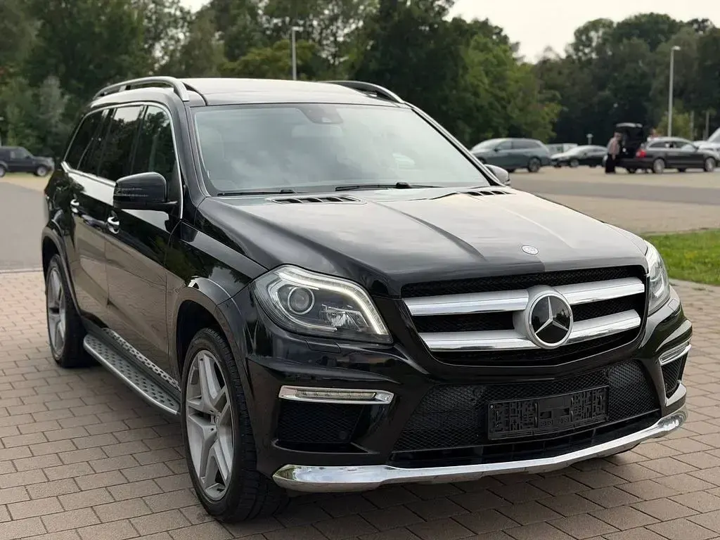Gebraucht Mercedes GL350 AMG line 258 PS (189 kW) 2014 Schwarz SUV