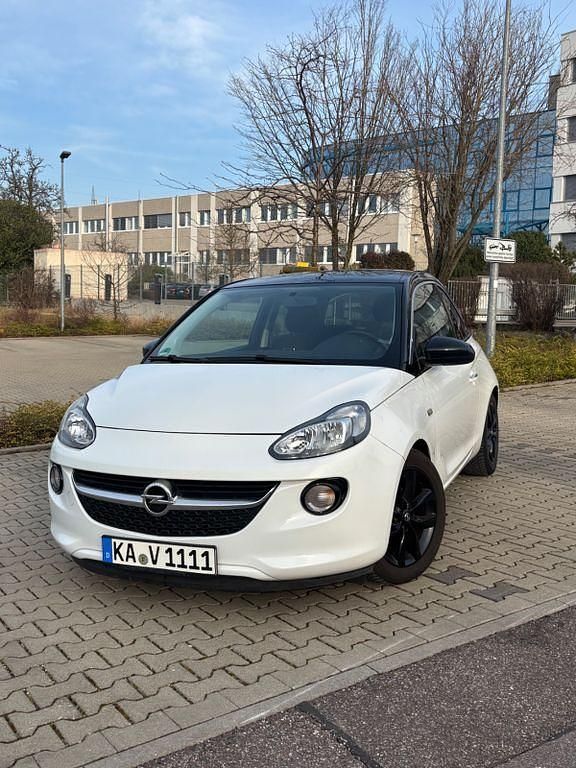 Gebraucht Opel Adam 69 PS (50 kW) 2013 Weiß Kleinwagen