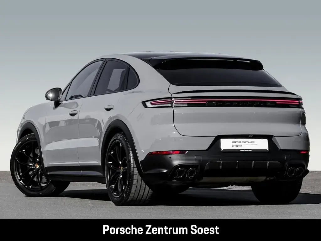 Gebraucht Porsche Cayenne 475 PS (349 kW) 2024 Grau SUV