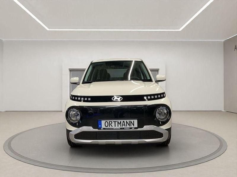 Neu Hyundai Inster Select 85 kW (116 PS) 2026 Unbleached ivory / sol Kleinwagen