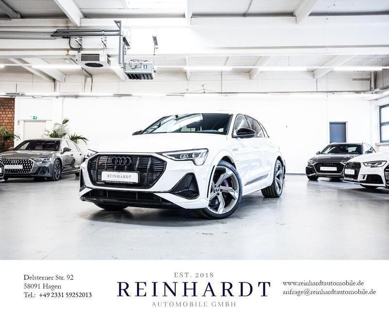 Gletscherweiß metallic Gebraucht 2023 Audi e-tron Ambiente SUV | 48.475 € - Bild 1/1