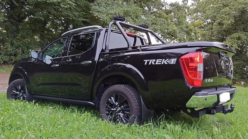 Gebraucht Nissan Navara 190 PS (139 kW) 2017 Schwarz Abholung