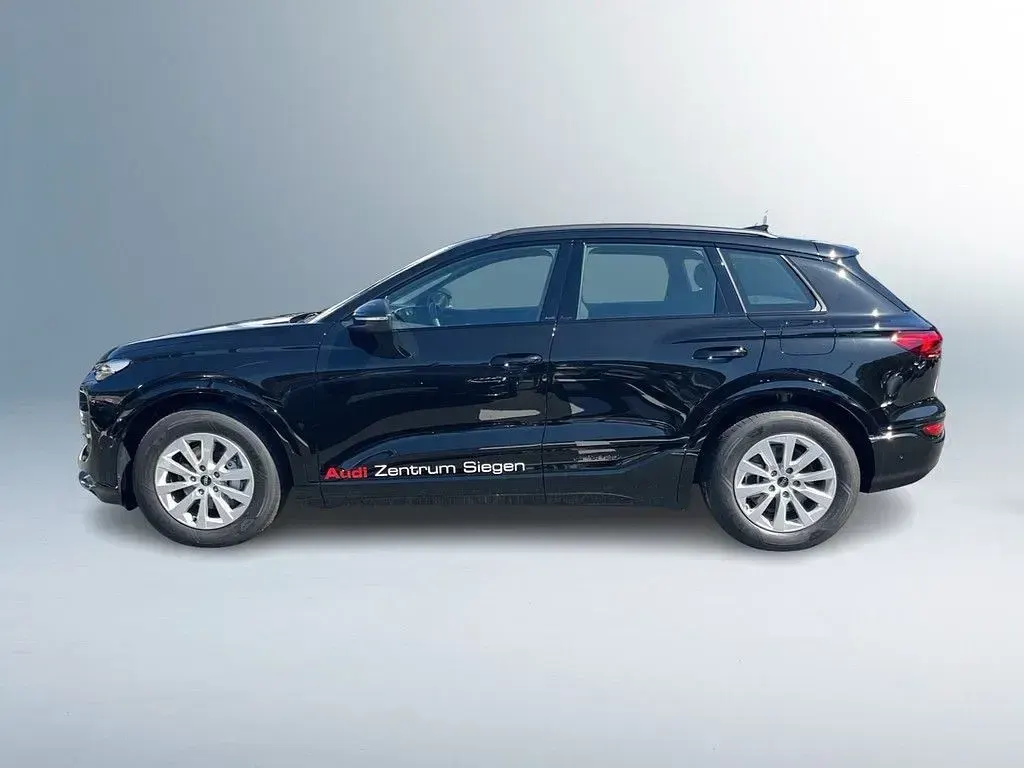 Gebraucht Audi Q6 e-tron Ambiente 284 kW (387 PS) 2025 Mythosschwarz metallic SUV