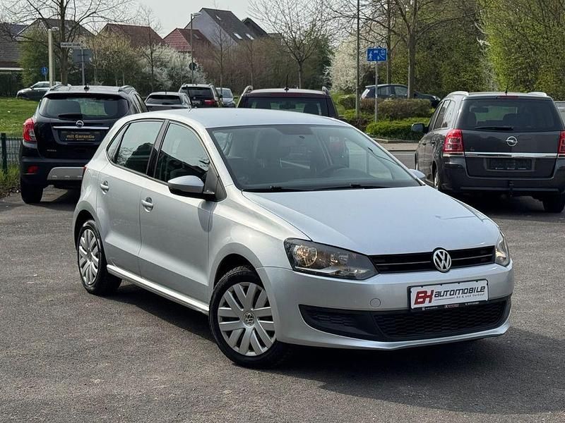 Gebraucht VW Polo Comfortline 86 PS (63 kW) 2010 Silber Kleinwagen