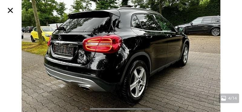 Gebraucht Mercedes GLA220 170 PS (125 kW) 2014 Schwarz SUV