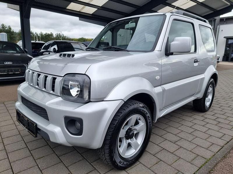 Silber Gebraucht 2012 Suzuki Jimny Ranger SUV | 10.400 € (Superpreis) - Bild 1/4