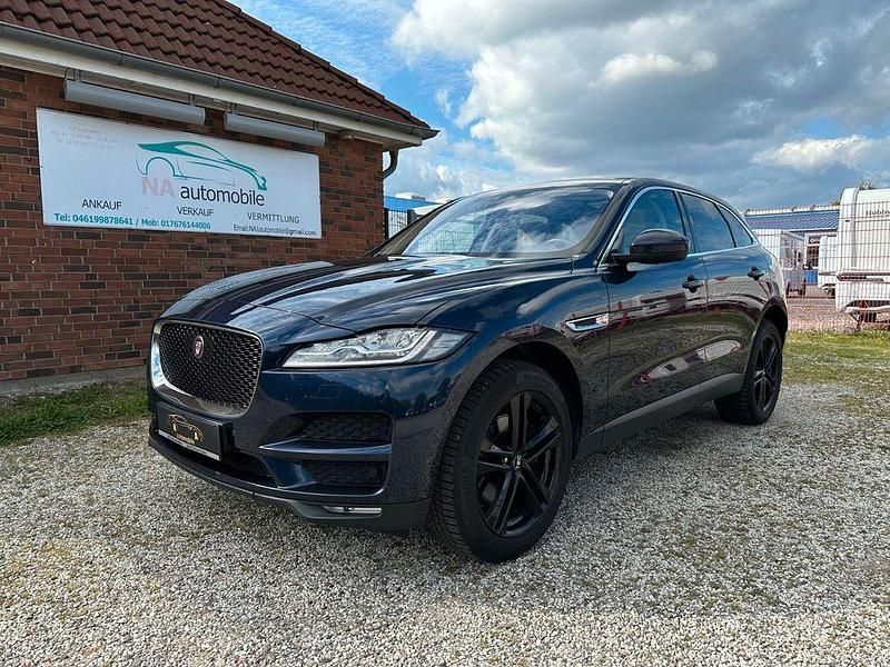 Blau Gebraucht 2018 Jaguar F-Pace Portfolio SUV | 17.500 € (Superpreis) - Bild 1/4