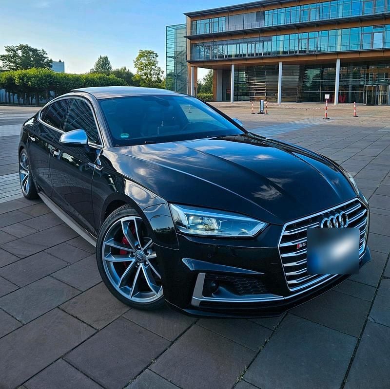 Schwarz Gebraucht 2018 Audi S5 Sportback Ambiente Kleinwagen | 33.999 € (Guter Preis) - Bild 1/4