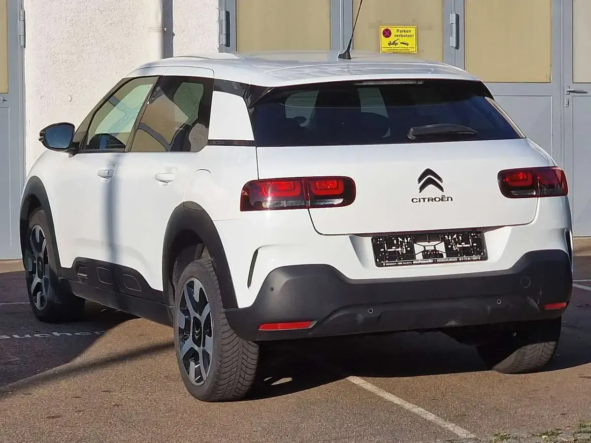 Gebraucht Citroën C4 Shine 131 PS (96 kW) 2018 Lack weiss banquise SUV