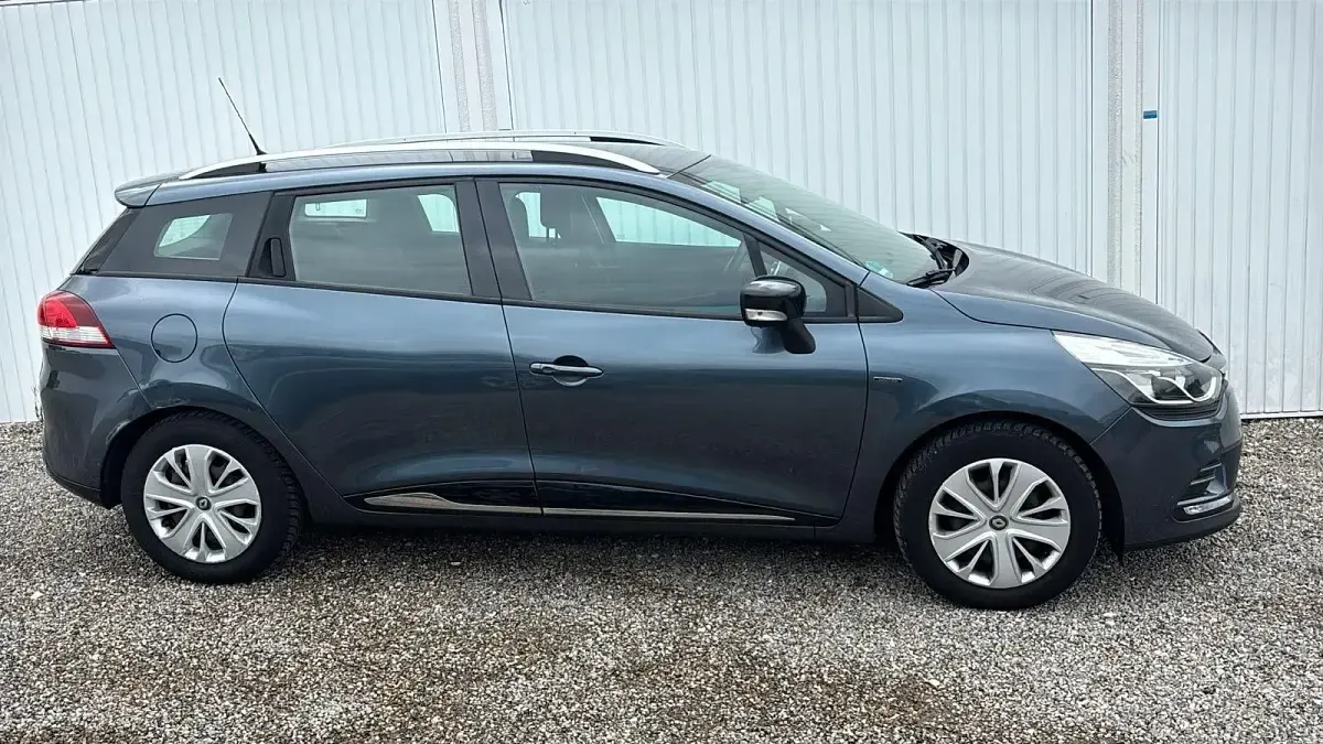 Gebraucht Renault Clio GrandTour Bose Edition 73 PS (53 kW) 2017 Grau Kombi