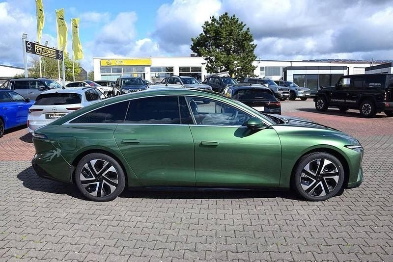 Gebraucht DFSK Forthing 7 209 PS (153 kW) 2026 Grün Limousine