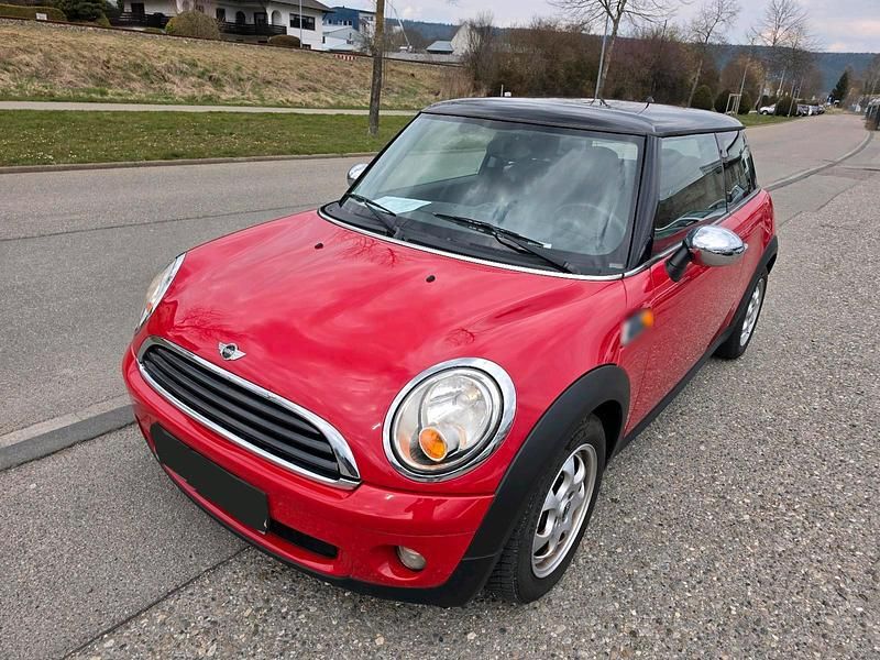 Gebraucht Mini ONE 75 PS (55 kW) 2010 Rot Kleinwagen