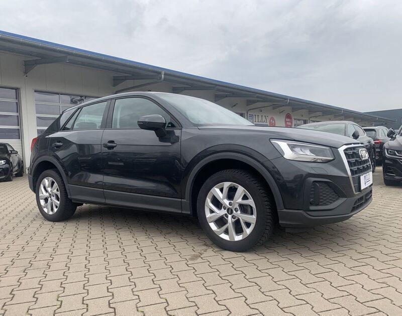 Gebraucht Audi Q2 150 PS (110 kW) 2022 Schwarz SUV