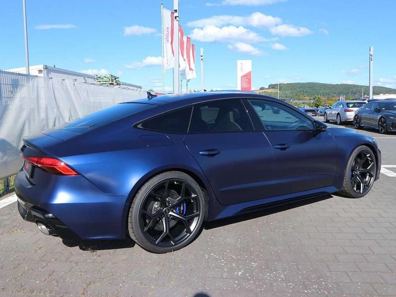 Neu Audi RS7 Performance 630 PS (463 kW) 2025 Navarrablau matteffektlack aud Kleinwagen