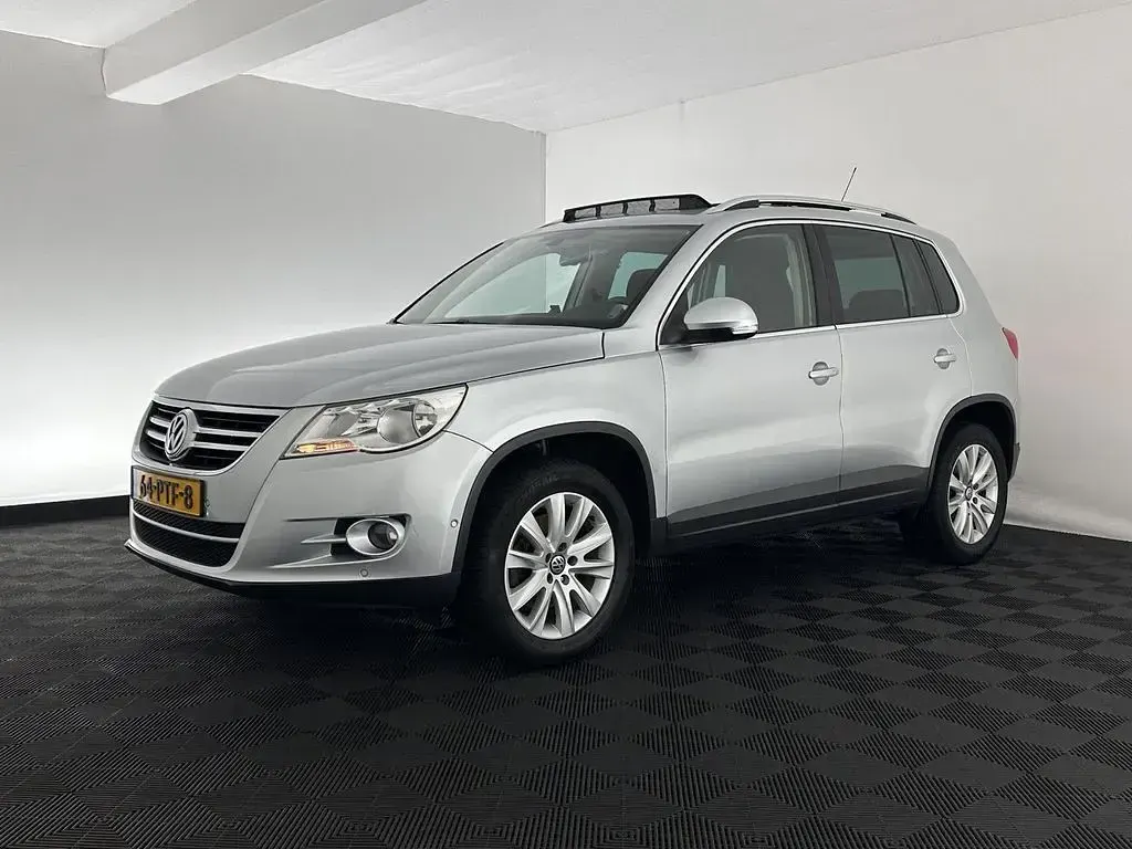 Gebraucht VW Tiguan Sport 150 PS (110 kW) 2011 Grau SUV