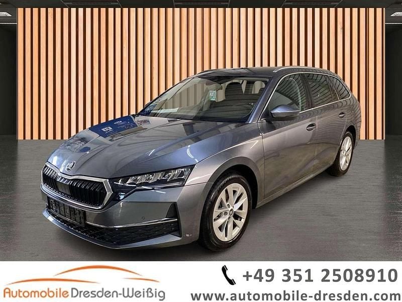 Grau Gebraucht 2025 Skoda Octavia Selection Kombi | 29.980 € (Superpreis) - Bild 1/4