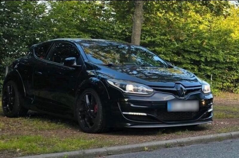 Schwarz Gebraucht 2014 Renault Mégane III Coupé | 13.700 € (Etwas zu teuer) - Bild 1/4
