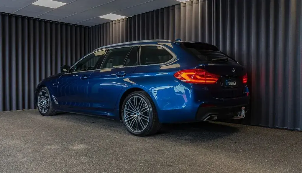 Gebraucht BMW 540 M Sport 320 PS (235 kW) 2019 Blau Kombi