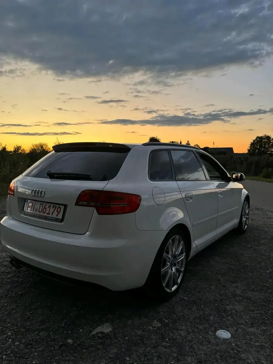 Gebraucht Audi A3 S-Line 140 PS (102 kW) 2012 Weiß Kleinwagen