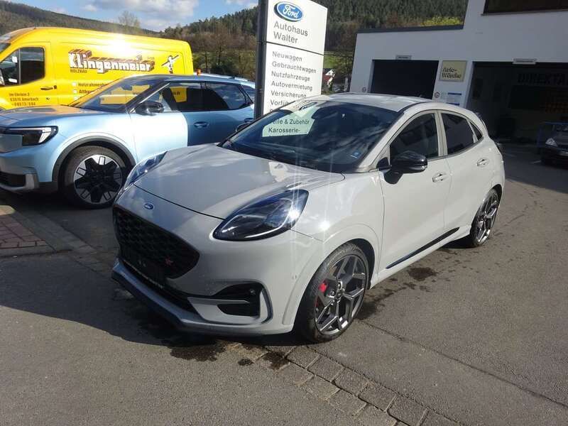 Gebraucht Ford Puma ST 200 PS (147 kW) 2024 Fancygrau SUV