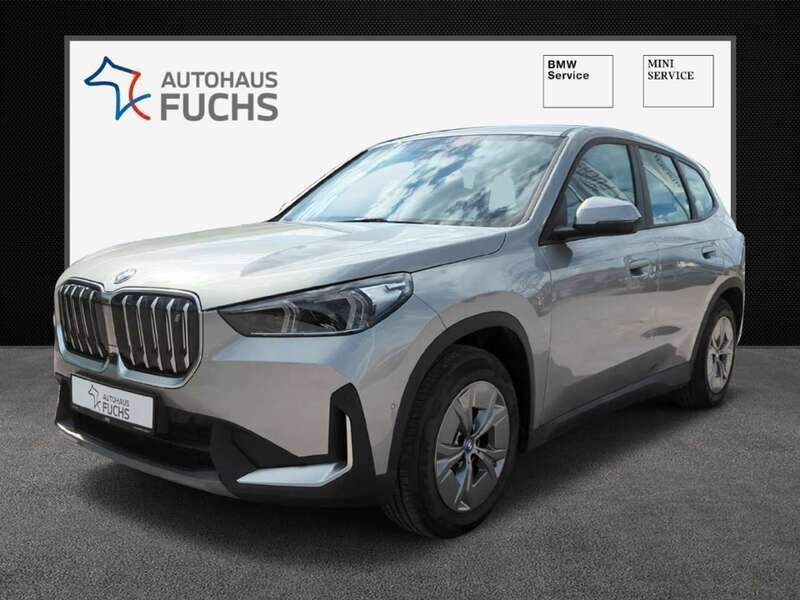 Silber Gebraucht 2023 BMW iX1 Performance SUV | 39.500 € (Fairer Preis) - Bild 1/4