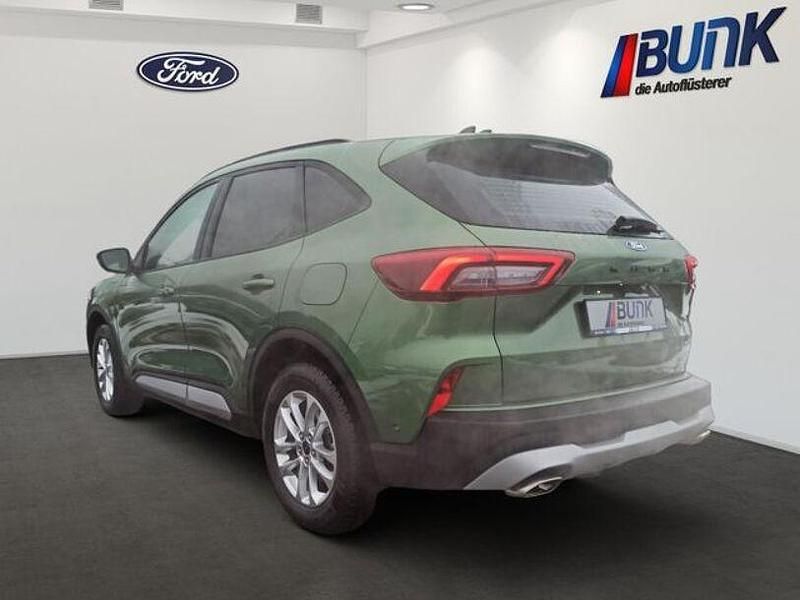 Gebraucht Ford Kuga Active X 243 PS (178 kW) 2025 Bursting green  (pn SUV
