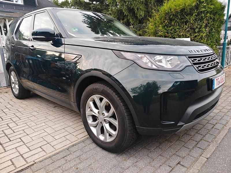 Grün Gebraucht 2017 Land Rover Discovery 5 SE SUV | 16.999 € (Guter Preis) - Bild 1/4