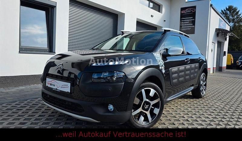 Usado Citroën C4 Rip Curl 99 HP (72 kW) 2017 Preto SUV