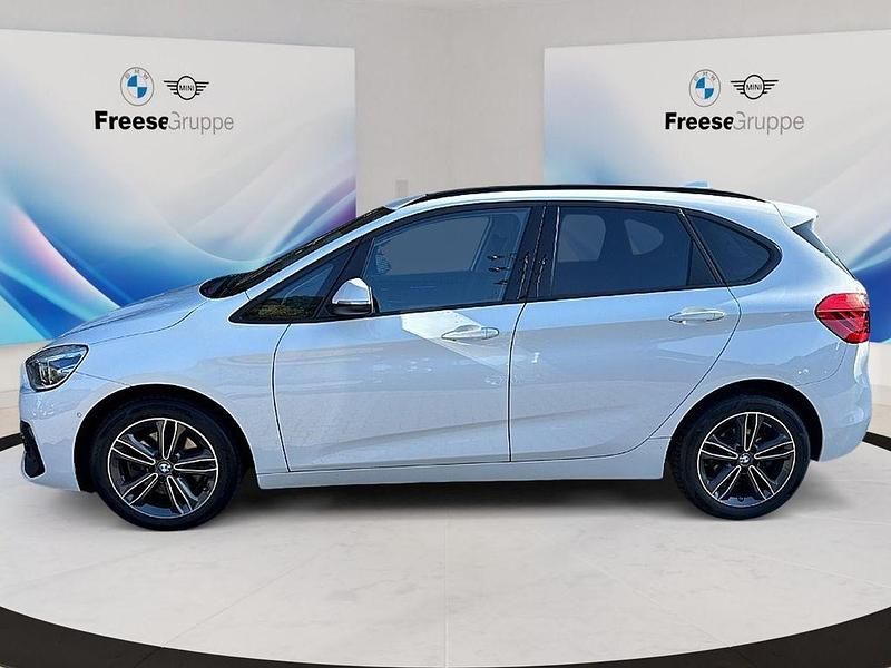 Gebraucht BMW 218 Sport Line 150 PS (110 kW) 2021 Weiß Van / Kleinbus