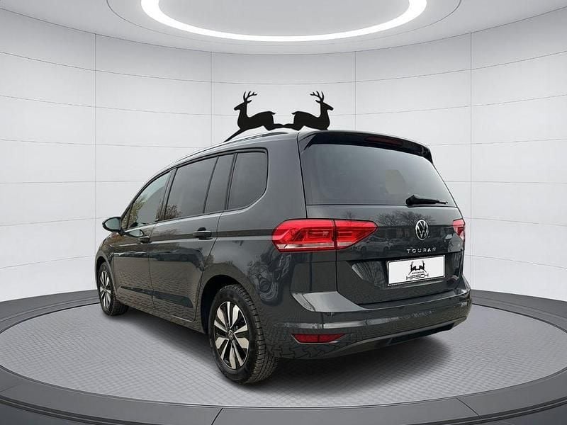 Gebraucht VW Touran Comfortline 150 PS (110 kW) 2024 Grau Van / Kleinbus