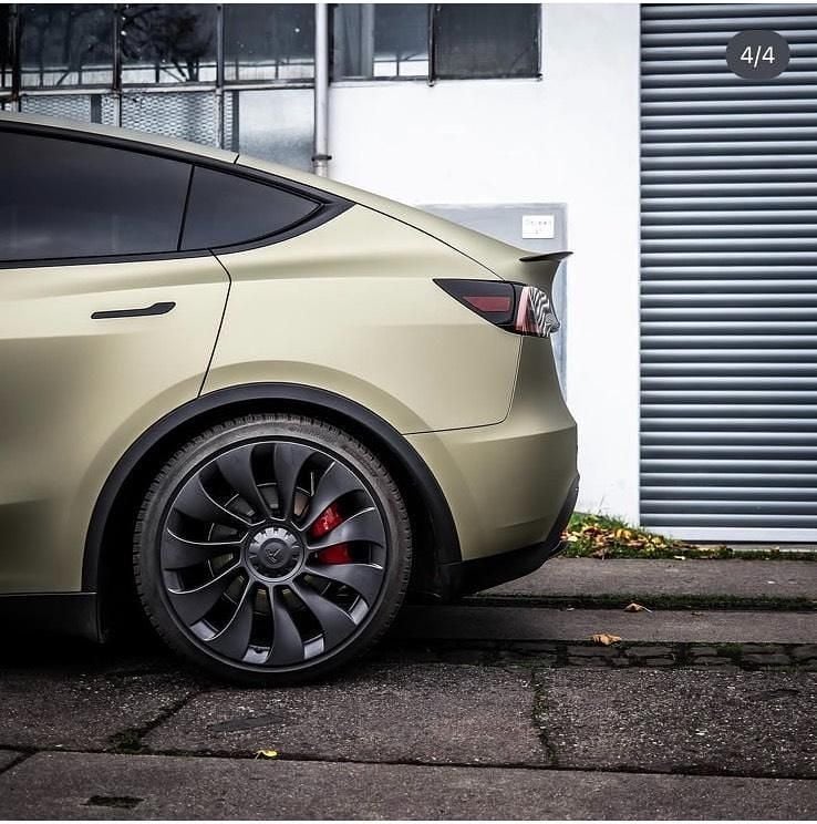 Occasion Tesla Model Y Performance 392 kW (534 ch) 2022 Andere farben SUV