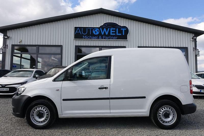 Weiß Gebraucht 2011 VW Caddy Van / Kleinbus | 8.990 € (Fairer Preis) - Bild 1/4